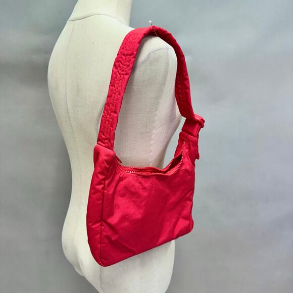 Baggu Mini Nylon Shoulder Bag Candy Apple Red Monochromatic Red Zipper - Picture 3 of 16